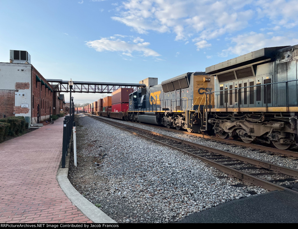 CSX 4717